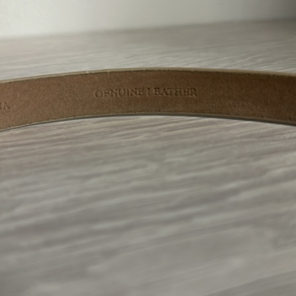 Ann Taylor Leather Belt, Size S - Picture 6 of 9